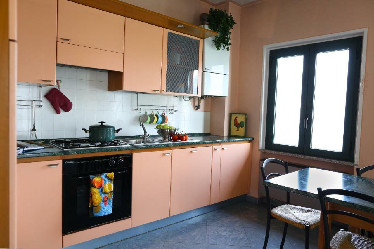 La Casa Sul Lago D'Iseo スルツァーノ エクステリア 写真